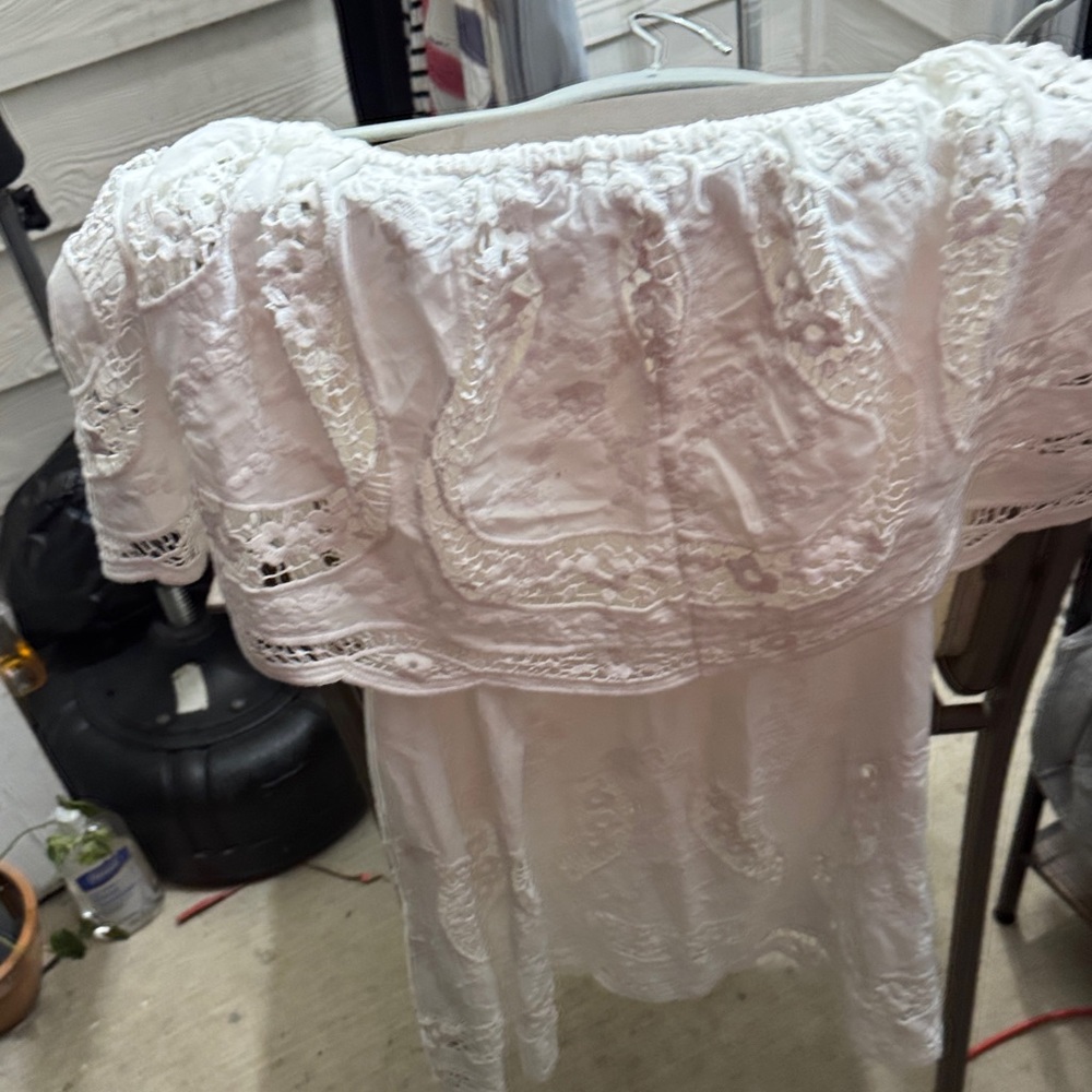 Anne Fontaine White Off-Shoulder Crochet Lace Tunic